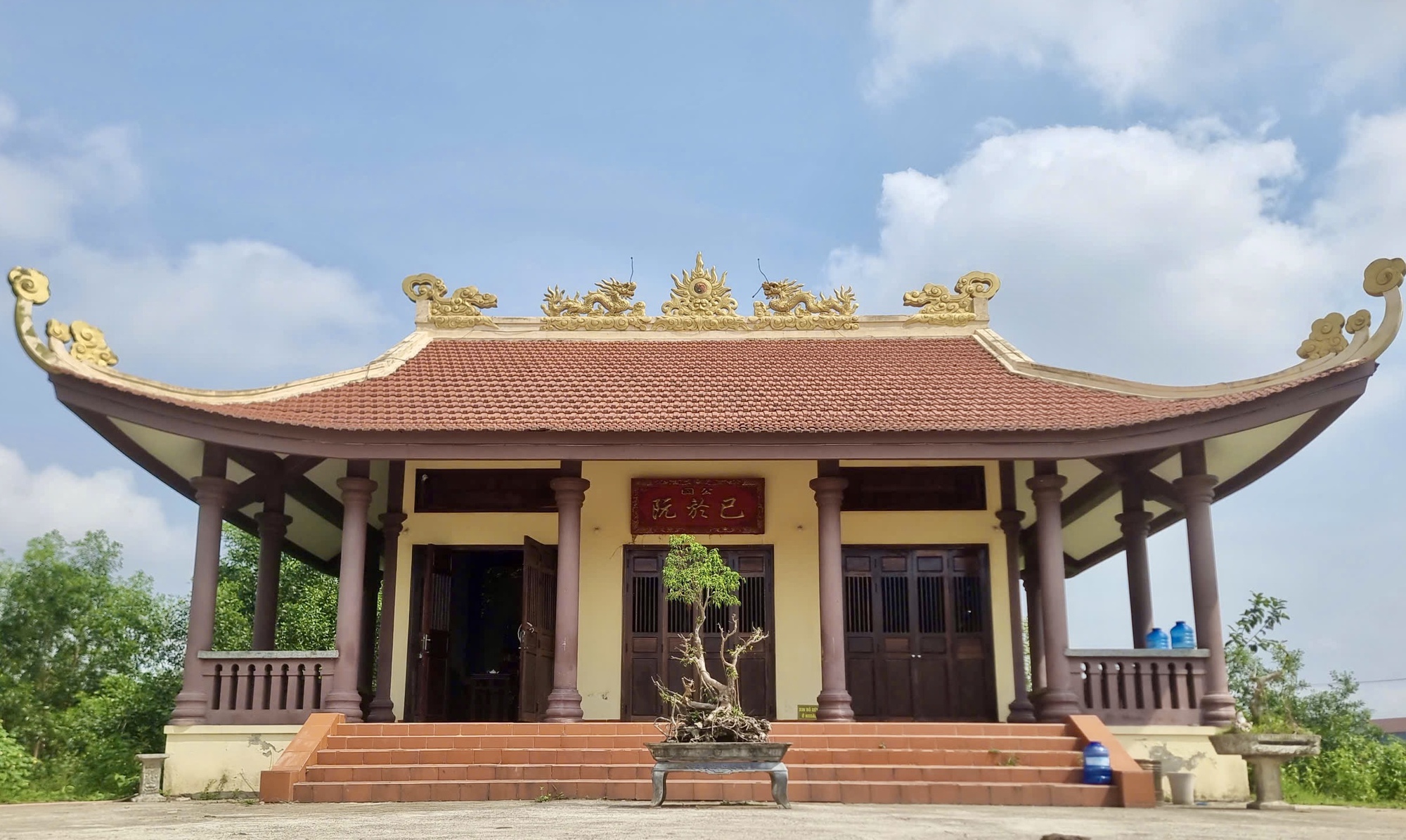 Giải mã bí ẩn pho tượng cổ ở vùng đất Chúa Tiên Nguyễn Hoàng lập dinh- Ảnh 4.