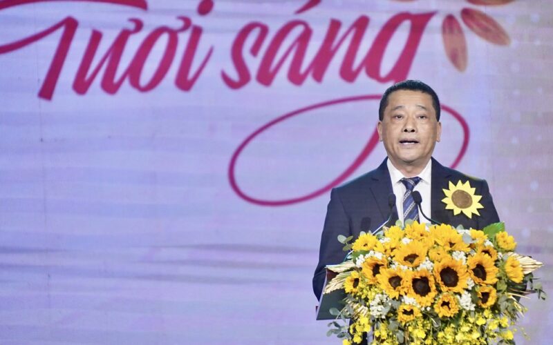 15 năm Quỹ Ngày mai tươi sáng tiếp sức hàng chục vạn bệnh nhân ung thư nghèo