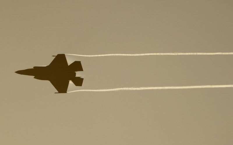 Mỹ và Israel chuẩn bị giáng đòn mạnh hơn vào Iran?