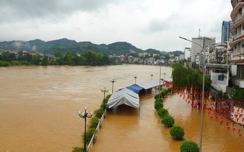 Ứng phó với mưa lớn trong 2 ngày tới ở Bắc Bộ và Bắc Trung Bộ thế nào?