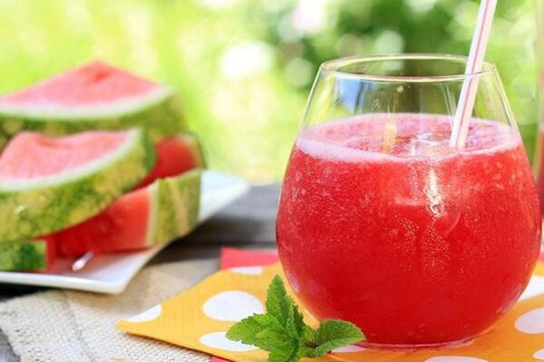 3 loại nước uống giải nhiệt, bù nước cực tốt nên dùng khi nắng nóng