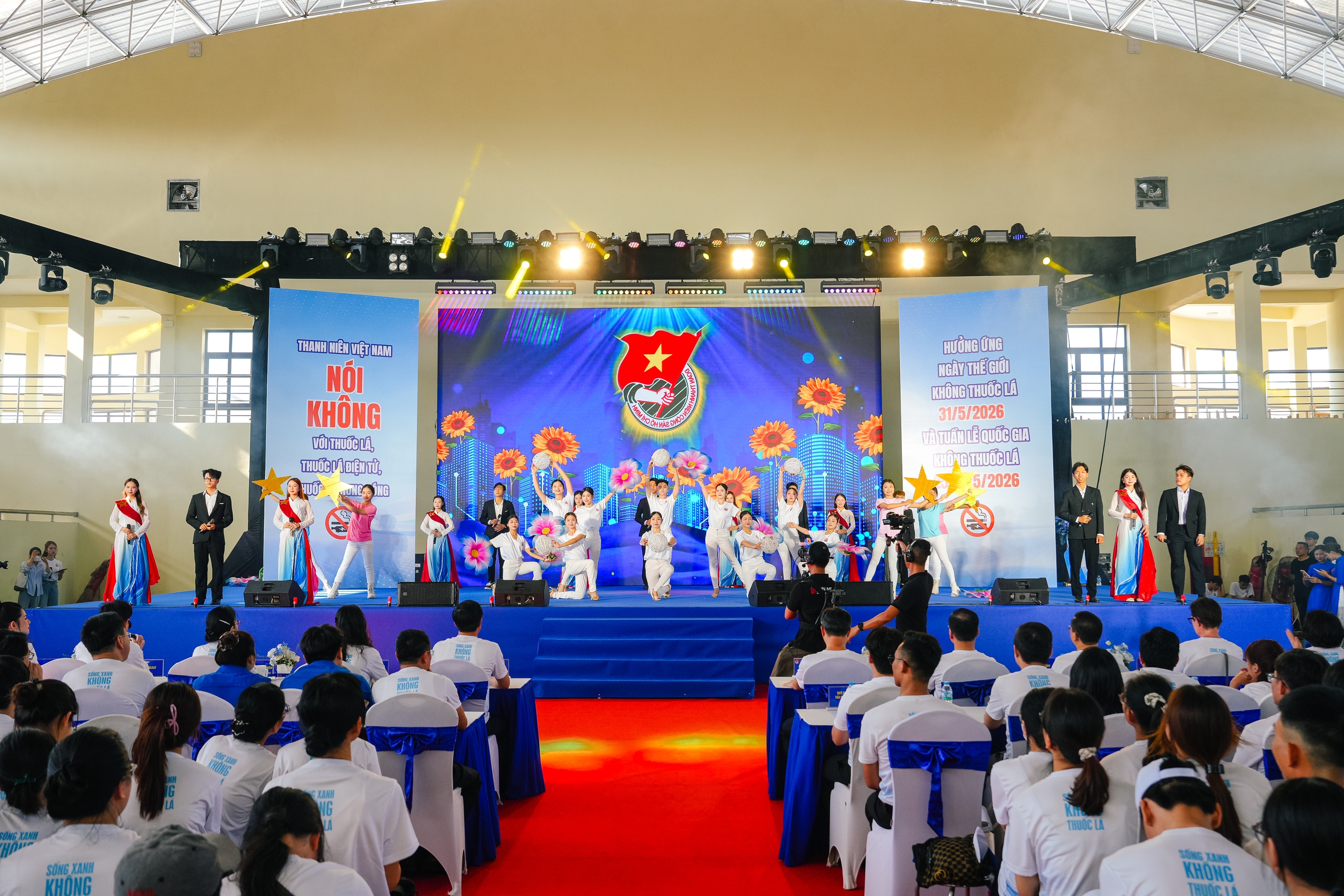 pl403537-17796103571471848094036 Hơn 1.500 thanh niên hưởng ứng chiến dịch nói không với thuốc lá thế hệ mới- Ảnh 5.