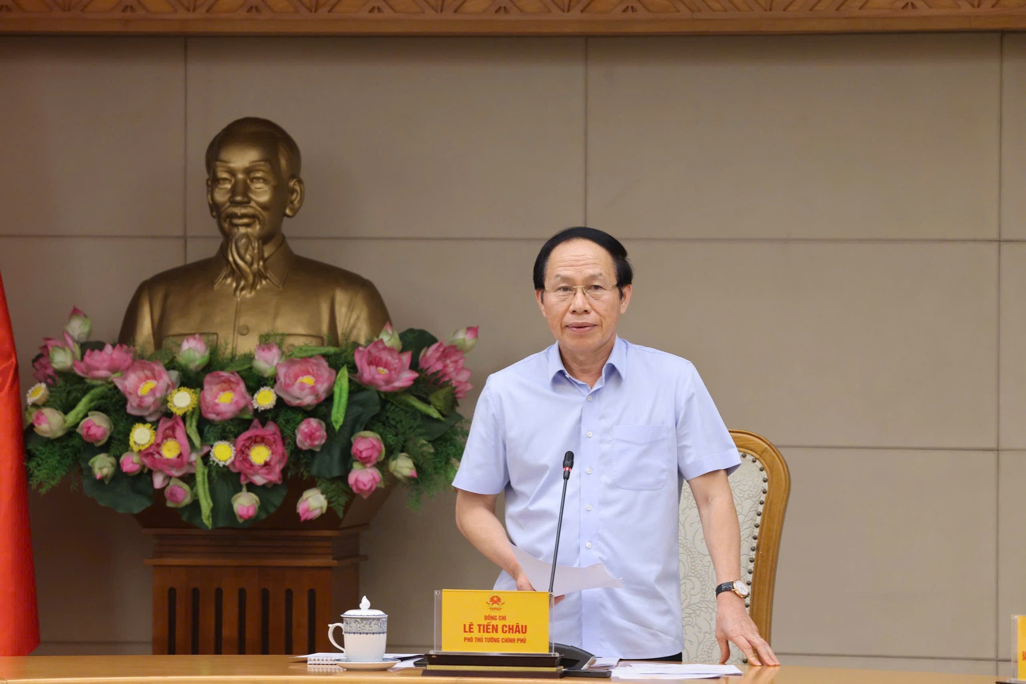 Phó Thủ tướng: Xem gian lận bằng AI là rủi ro trọng yếu của kỳ thi THPT 2026- Ảnh 2.