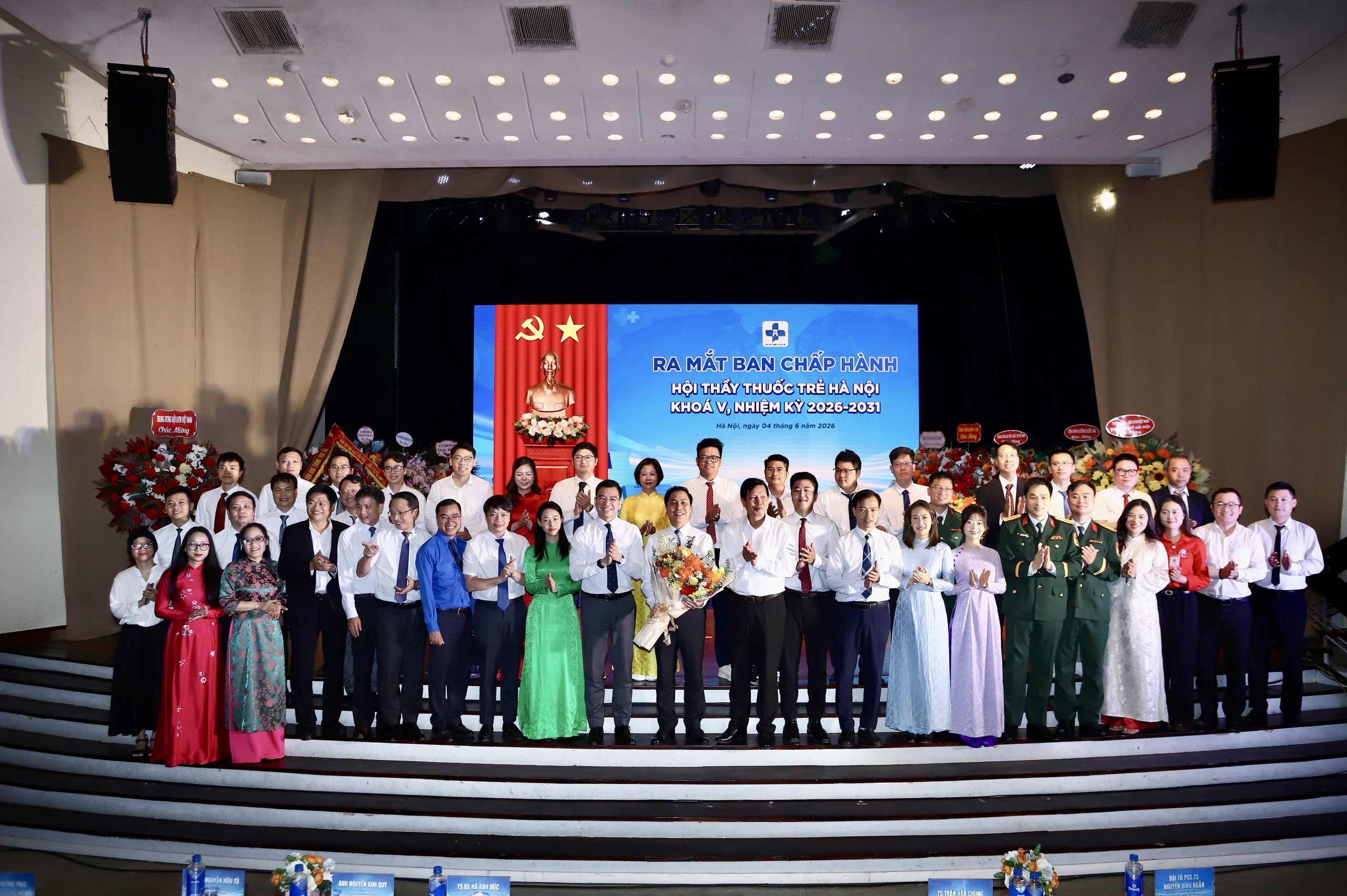 Đại hội Hội Thầy thuốc trẻ Hà Nội: Phát huy trí tuệ, nhiệt huyết vì sức khỏe cộng đồng- Ảnh 1.