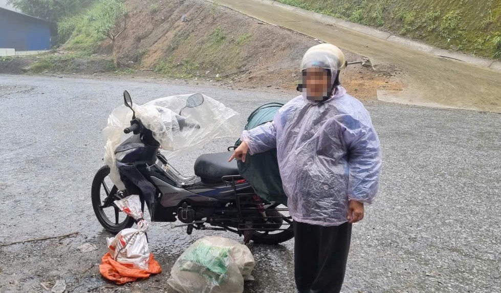 Khởi tố vụ mua bán trái phép 1 cá thể rắn hổ chúa- Ảnh 1.
