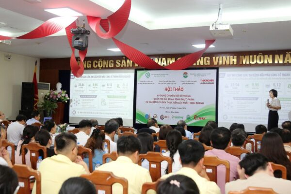 Chuyển đổi số để quản trị rủi ro an toàn thực phẩm từ gốc