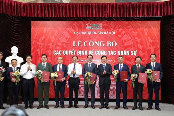 Đại học Quốc gia Hà Nội bổ nhiệm, kiện toàn lãnh đạo nhiều trường thành viên