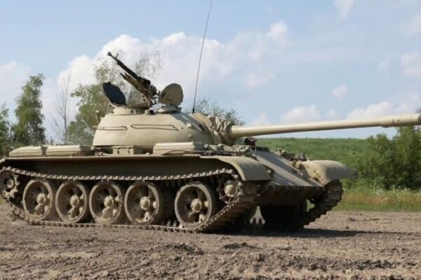 Vì sao T-54/55 được mệnh danh là ‘AK-47 của giới xe tăng’?