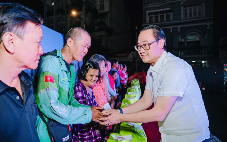 Đưa kiến thức y khoa từ hội trường chuyên môn đến khu dân cư TPHCM - Ảnh 5.