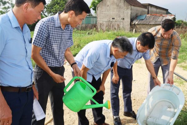 Thời tiết diễn biến phức tạp, Hà Tĩnh chủ động ngăn dịch sốt xuất huyết