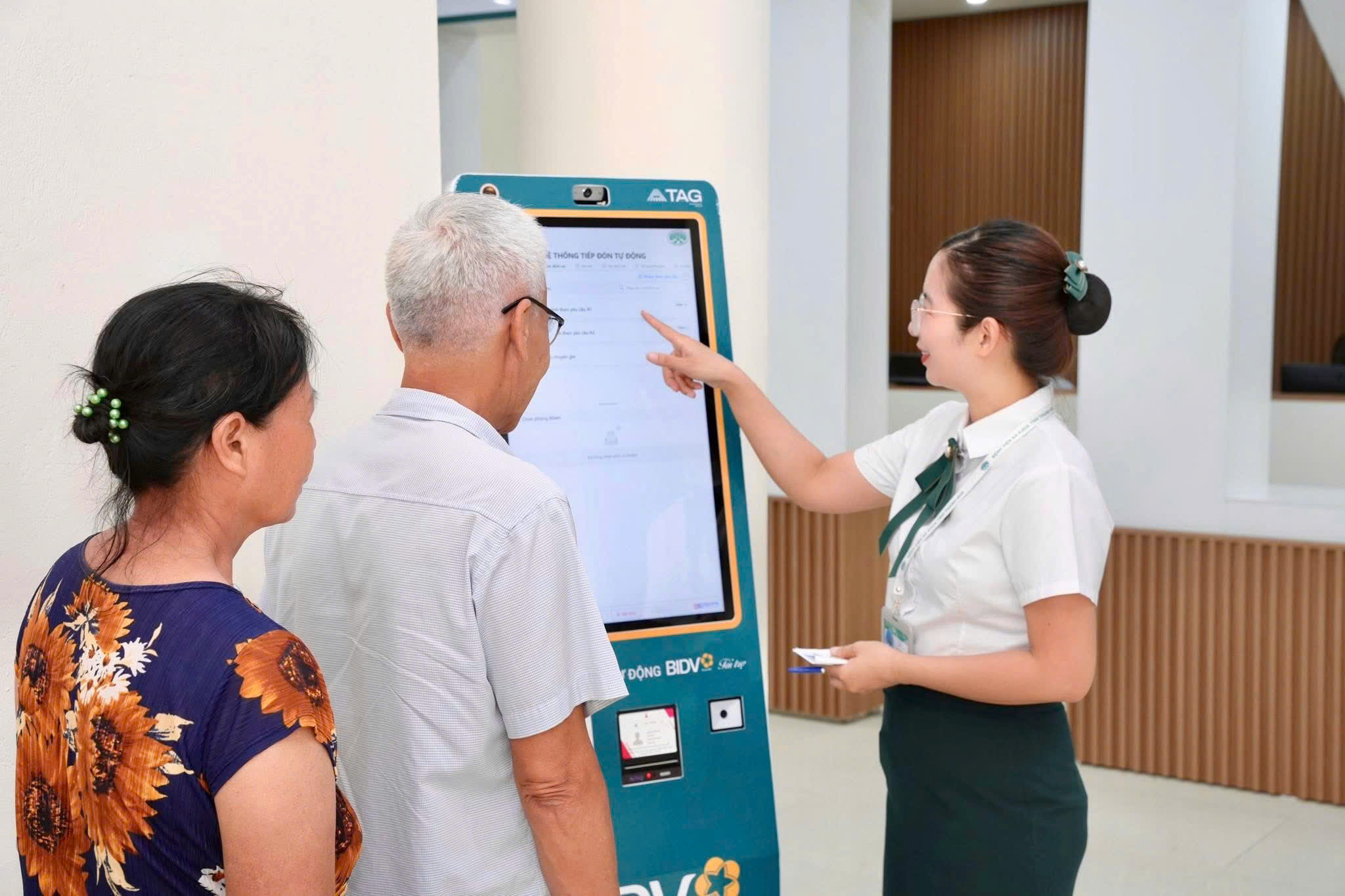 Các cơ sở y tế Thanh Hóa triển khai giải pháp chống nóng cho người bệnh- Ảnh 6.