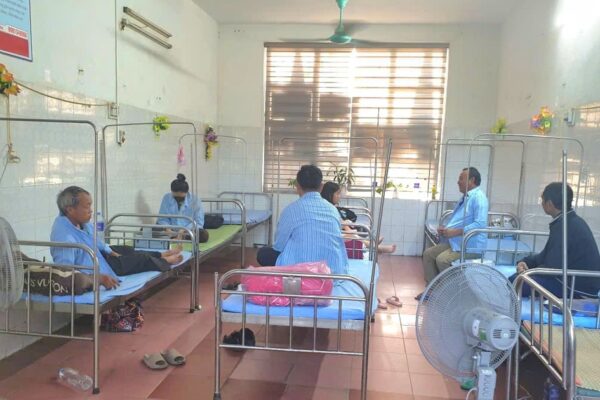 Các cơ sở y tế Thanh Hóa triển khai giải pháp chống nóng cho người bệnh