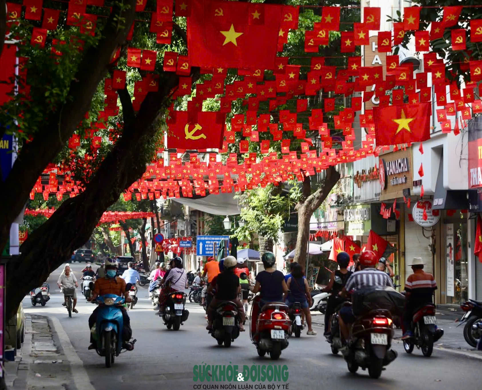 TP Hà Nội lùi thời hạn xem xét thông qua đề án vùng phát thải thấp- Ảnh 1.