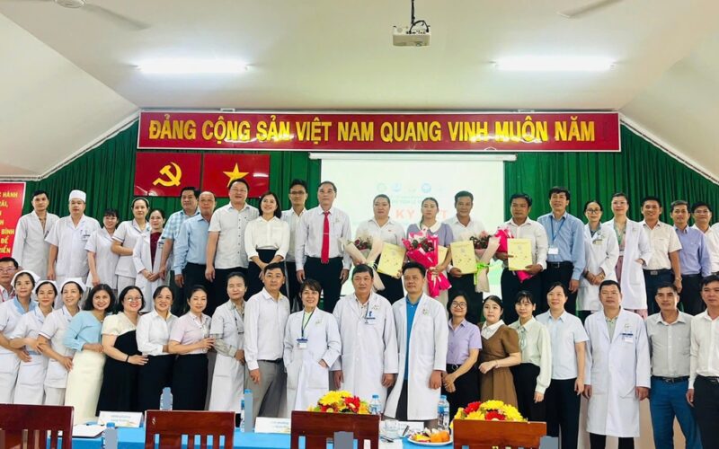 Từ bệnh viện đến trạm y tế: Mang dịch vụ y tế chất lượng về gần dân