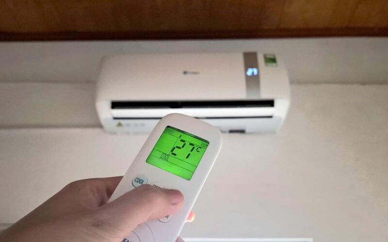 Thợ điện tiết lộ 3 nguyên tắc đơn giản giúp bật điều hòa không lo tốn điện