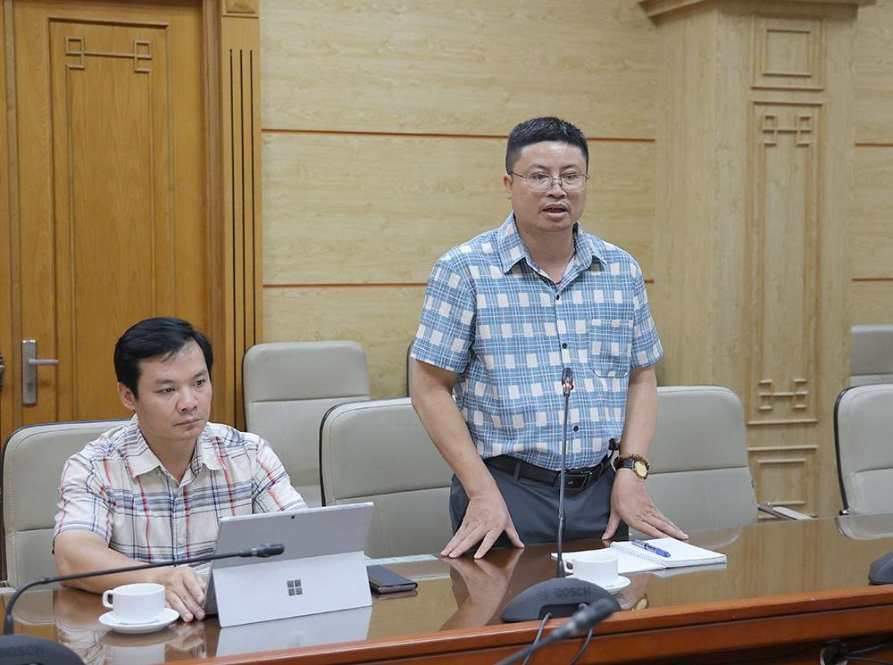 Thứ trưởng Nguyễn Tri Thức yêu cầu đẩy nhanh tiến độ triển khai bệnh án điện tử và cơ sở dữ liệu y tế
- Ảnh 3.