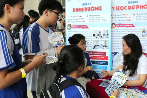 Phát triển đại học Y Dược thành trung tâm đào tạo hàng đầu châu Á