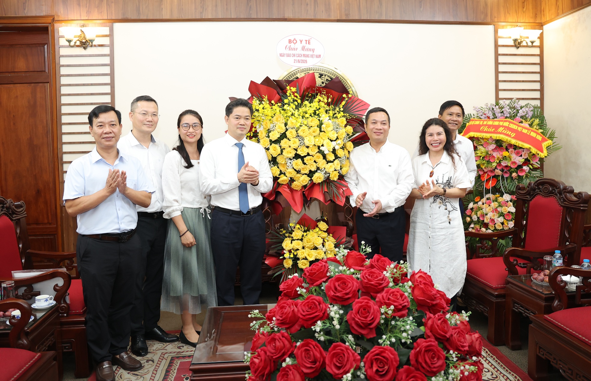 Thứ trưởng Thường trực Bộ Y tế Vũ Mạnh Hà chúc mừng các cơ quan báo chí nhân 101 năm Ngày Báo chí Cách mạng Việt Nam- Ảnh 4.