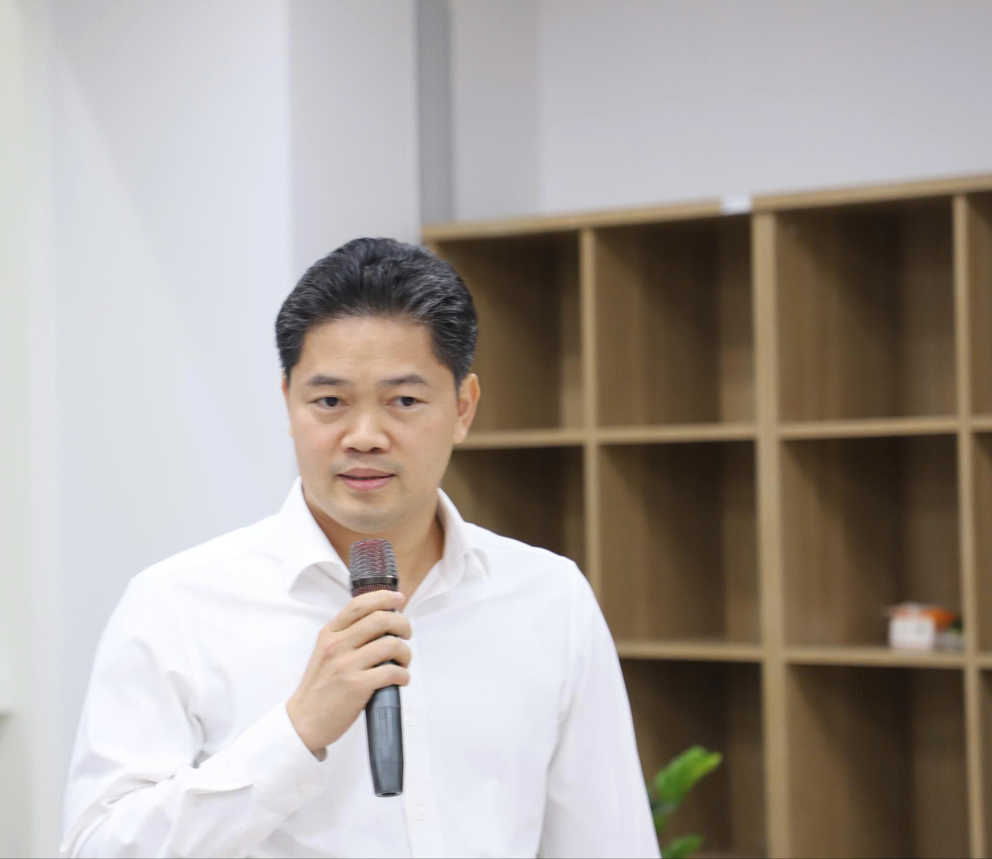 edit-anh-ha106-17811036365481213287298 Bộ trưởng Đào Hồng Lan: Quyết tâm đưa Cơ sở 2 Bệnh viện Bạch Mai vào hoạt động trong cuối tháng 6- Ảnh 7.