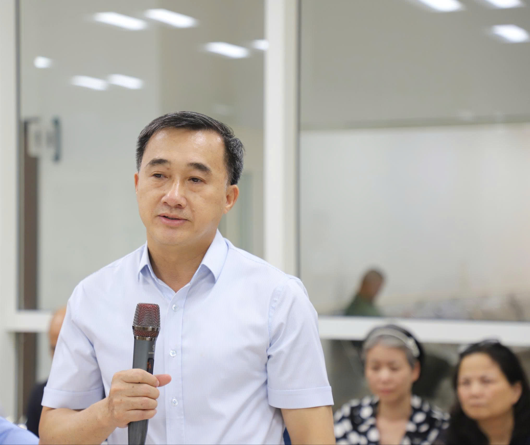 edit-anh-thua-134-17811036734111778462391 Bộ trưởng Đào Hồng Lan: Quyết tâm đưa Cơ sở 2 Bệnh viện Bạch Mai vào hoạt động trong cuối tháng 6- Ảnh 9.