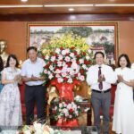 Thứ trưởng Đỗ Xuân Tuyên thăm, chúc mừng các cơ quan báo chí nhân Kỷ niệm 101 năm Ngày Báo chí Cách mạng Việt Nam