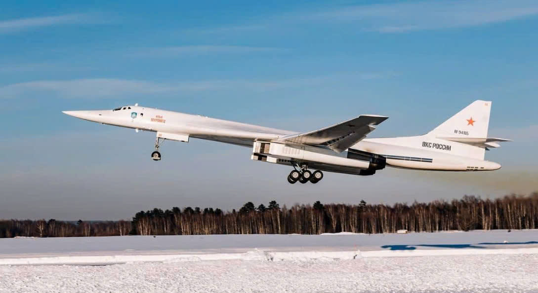 Siêu oanh tạc cơ Tu-160 Nga 'nằm đất' nhiều hơn xuất kích- Ảnh 1.