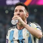 Oái oăm lệnh cấm khán giả mang chai nước tái sử dụng vào sân tại World Cup 2026