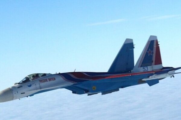 Tiêm kích Su-35 Nga xuất hiện khiến dàn chiến đấu cơ NATO phải xuất kích