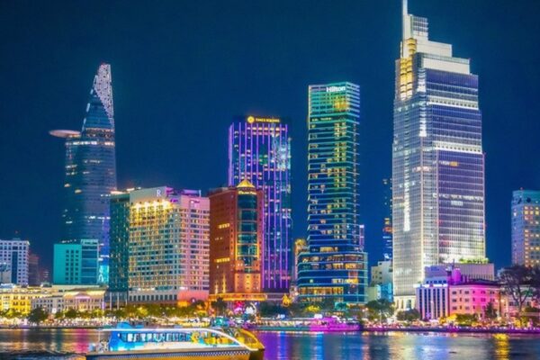 Thủ tướng yêu cầu trình dự thảo Luật Đô thị đặc biệt cho TP.HCM tại kỳ họp Quốc hội không thường lệ