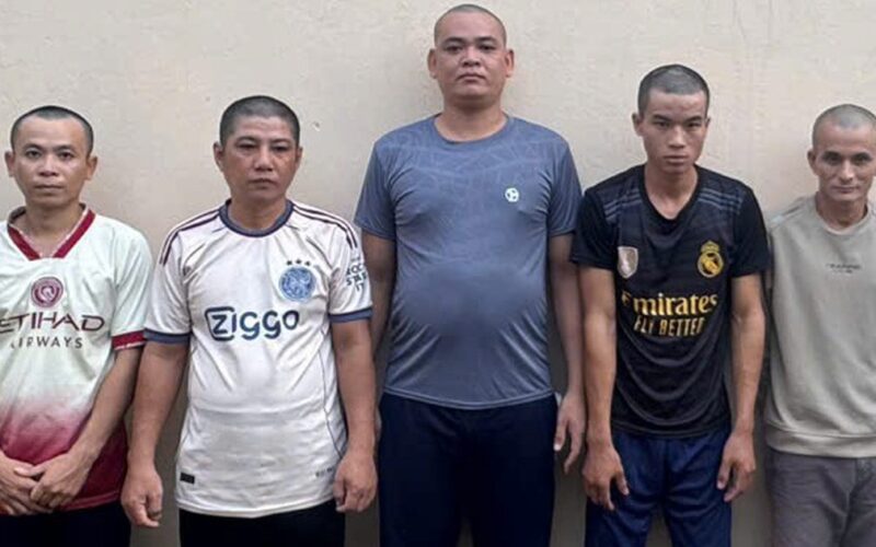 Dùng súng tự chế săn voọc bạc Đông Dương trong Vườn Quốc gia Phú Quốc, 5 người bị tạm giam